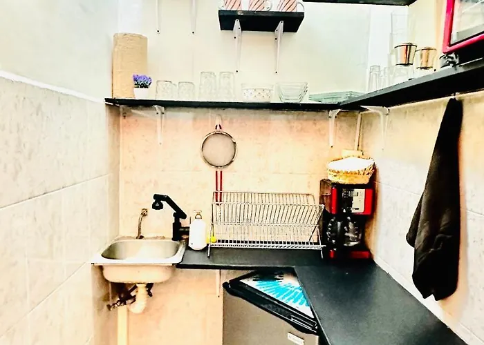 The Simple Life - Tiny In Roma Sur Mexico City